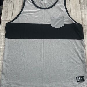 Under Armour Men’s Gray & Black Sporty Tank Top